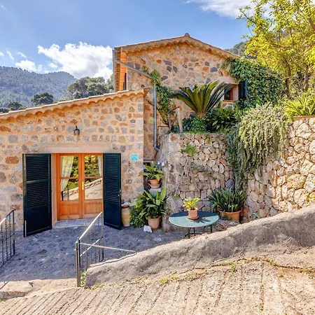 Casa Catalina Holiday home *